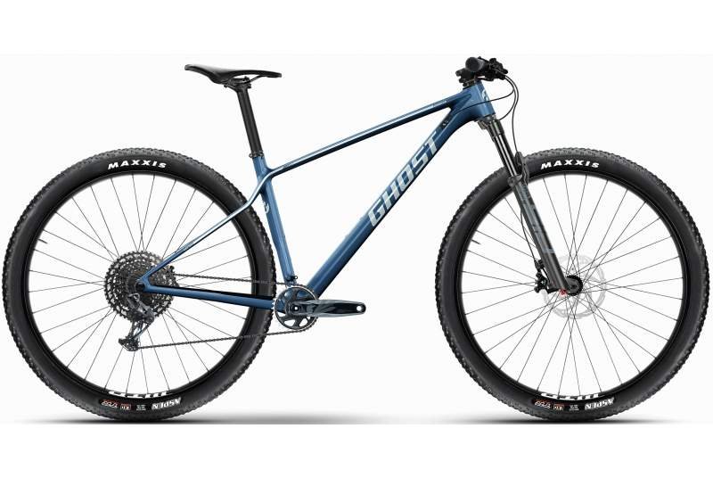 Bicicleta-Ghost-Lector-Advanced-2025.jpg